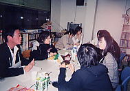 2004.11.28―トカネットの学生サポーターの事例検討と学習会。写真1。